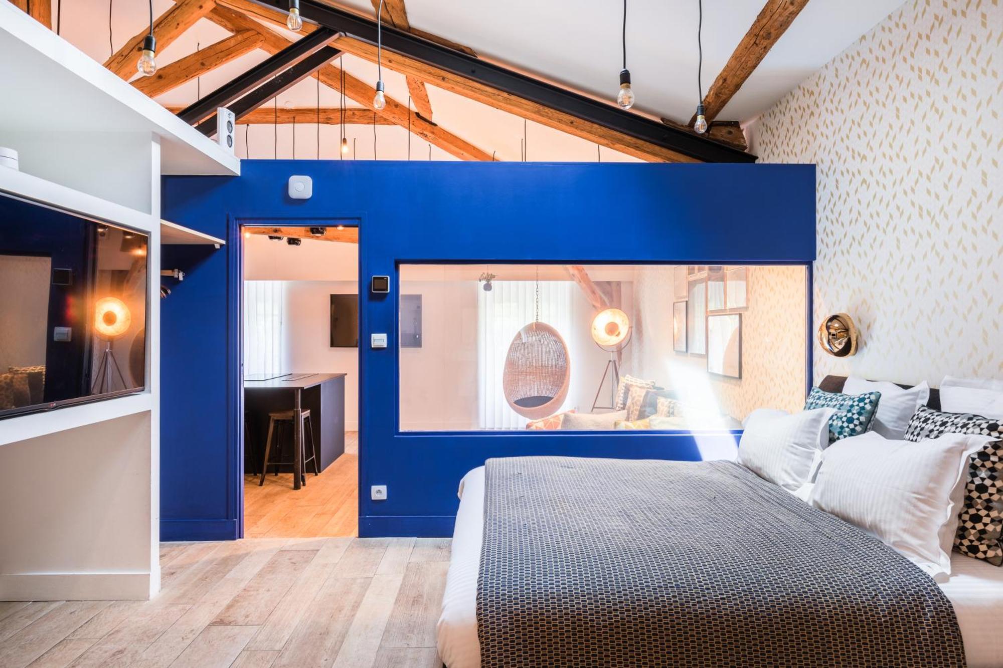 Mohom - Berges Du Rhone Apartment